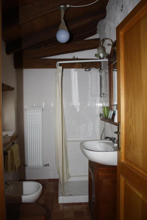 I Guardiani Bed & Breakfast Carlino Стая снимка