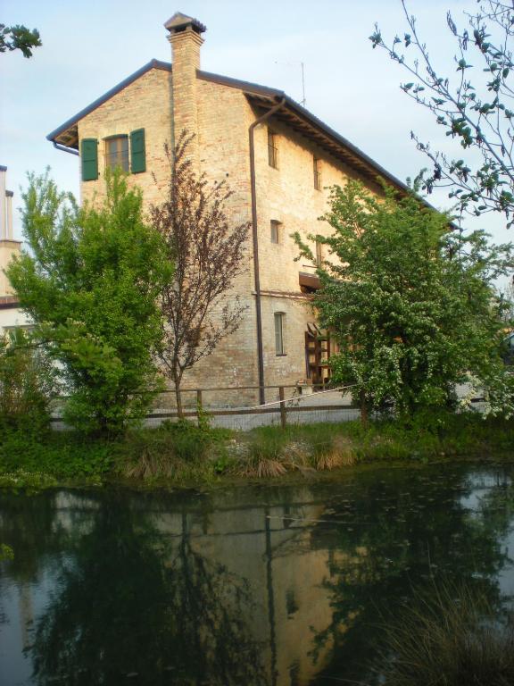 I Guardiani Bed & Breakfast Carlino Екстериор снимка